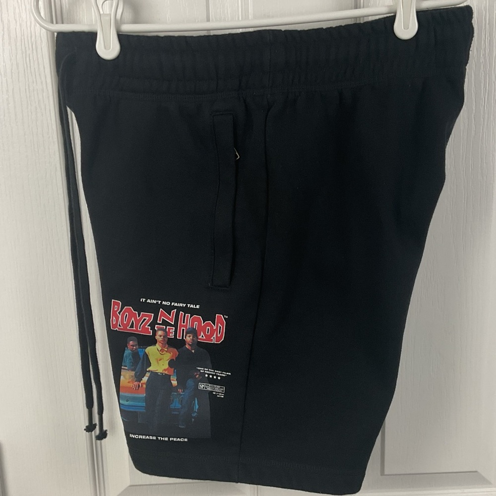Pre-Owned Shoe Palace x Boyz N The Hood Men’s Black Swear Shorts, Size M - Picture 3 of 10